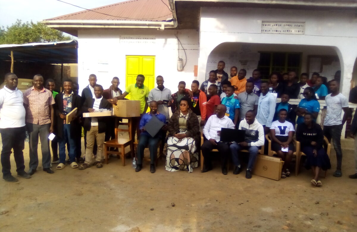 Minister Nyirabashitsi  Honours Pledge Of Computer To KIMUVOTI