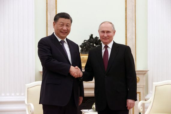 Putin, Xi discuss Chinese peace proposal for Ukraine in visit denounced by US