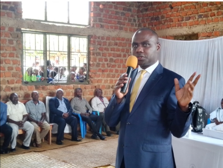 Do not be misled, M7 is still here, Minister Musasizi tells constituents