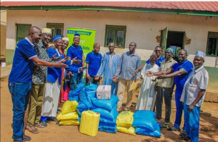 Ramadan spirit: KCB Bank Uganda extends assorted food items to Muslim communities