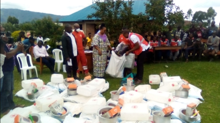 Uganda Red Cross Society donates non-food items to mudslide victims