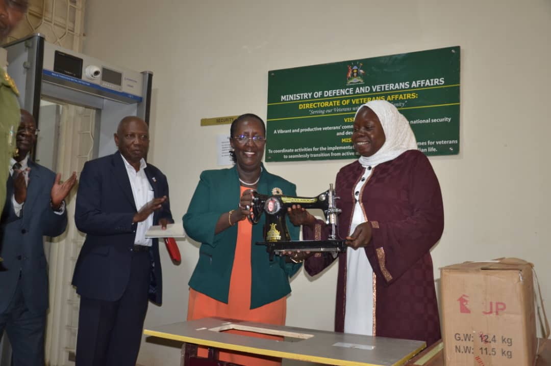 Minister Oleru receives sewing machines to support veterans’ spouses