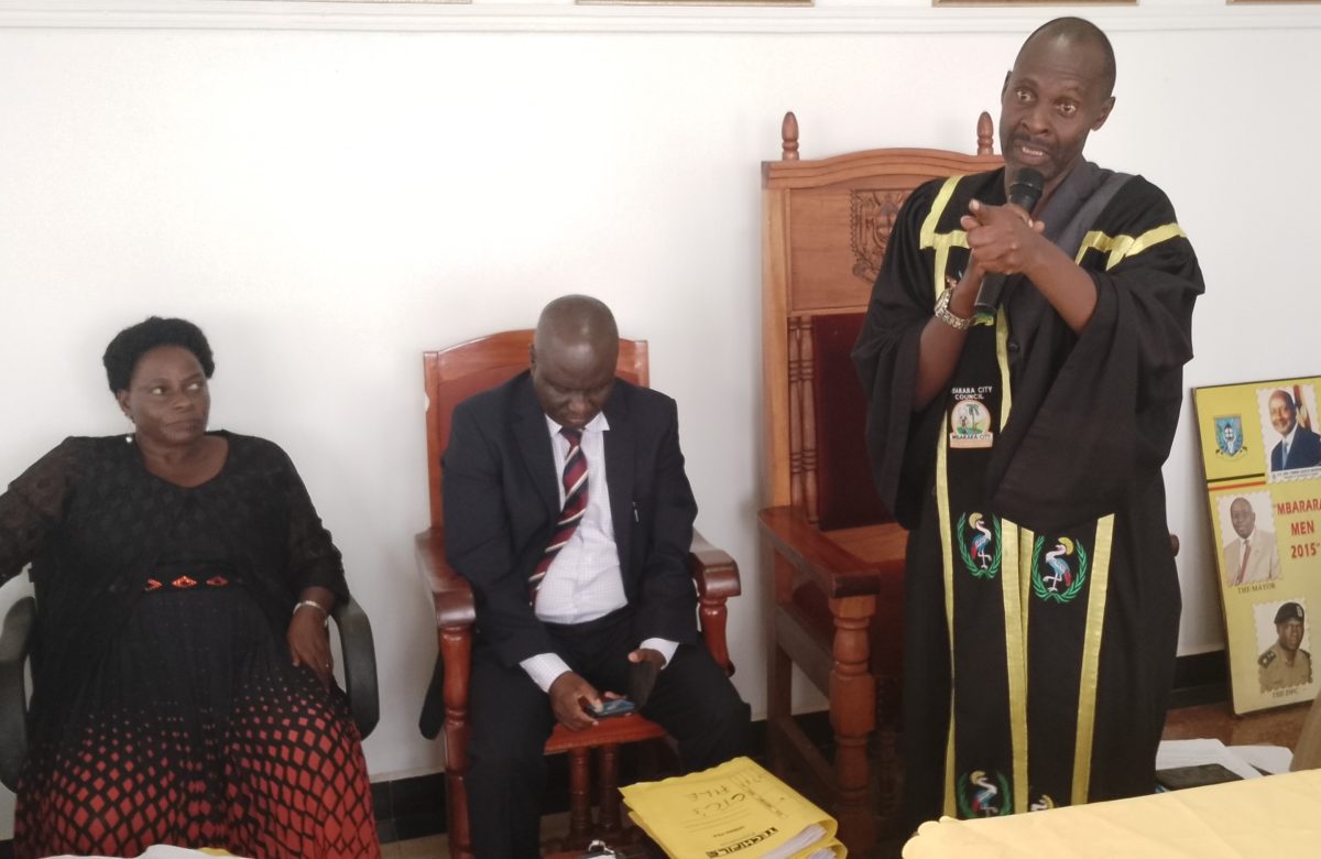 Mayor Kakyebezi, Town Clerk roasted over Kikoona Market, Councilors want 72M refunded