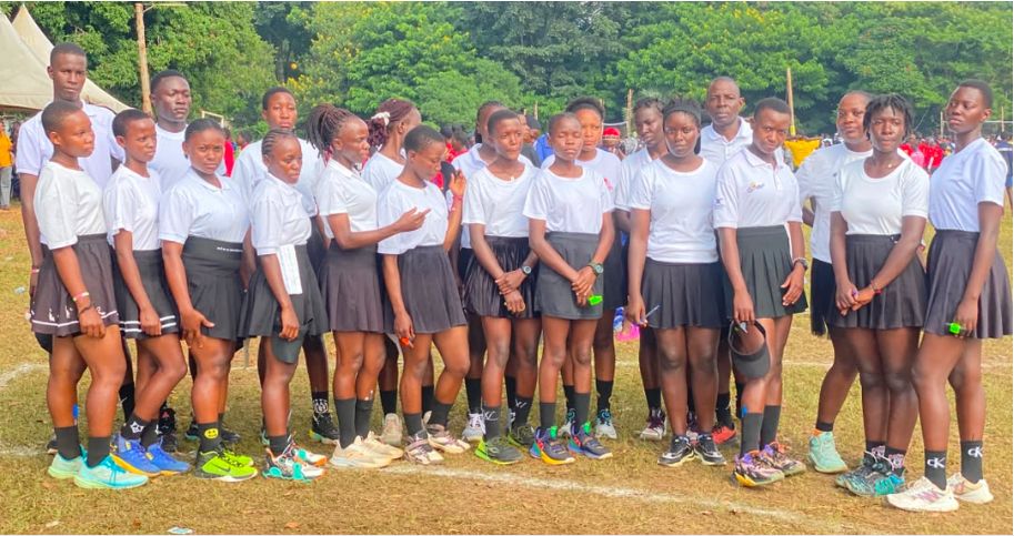 OPINION: Let fellow students officiate school sports competitions